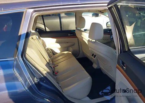 2013 Subaru Outback 2.5I Limited from USA, damaged, VIN 4S4BRBKC8D3205146